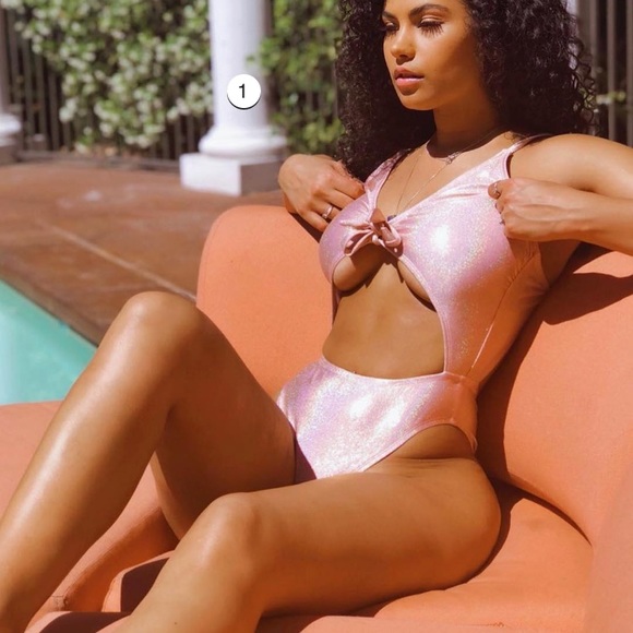 Pink One piece- Fashion Nova - Picture 3 of 6